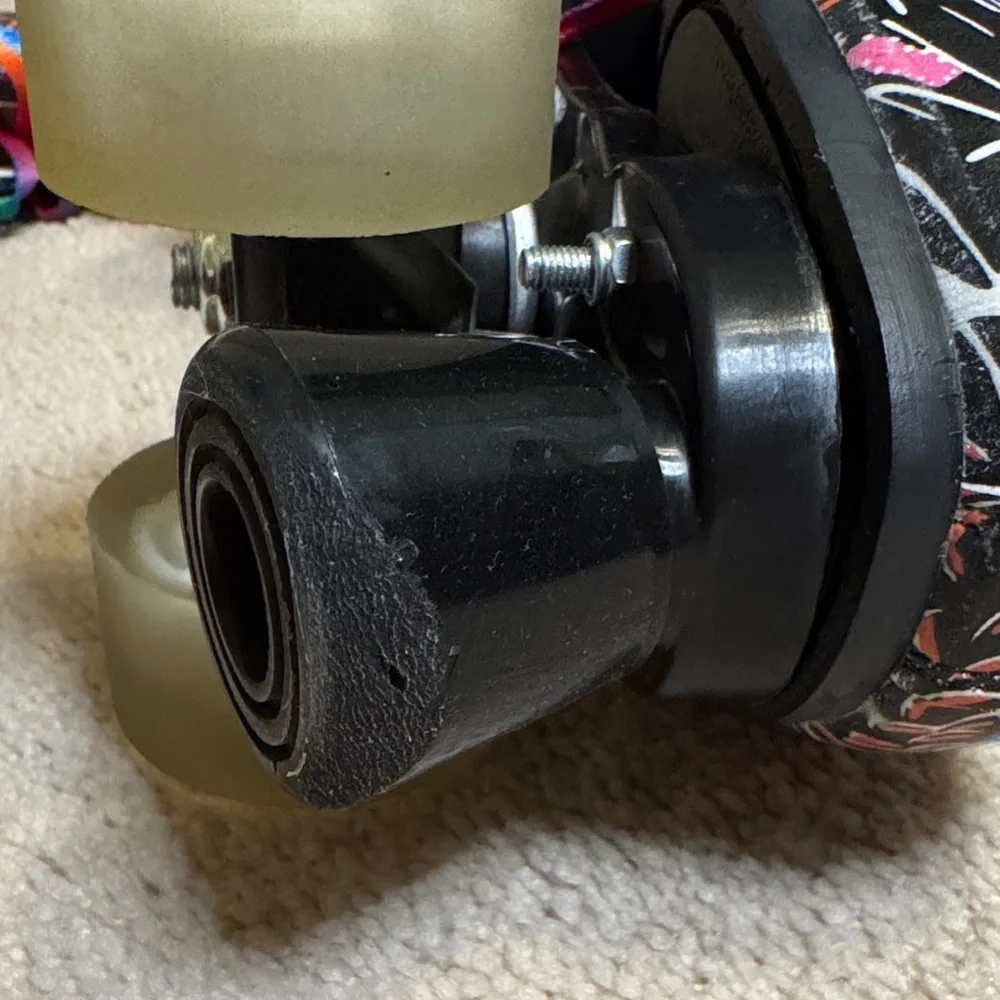 Colorful Graffiti High Top Roller Skates - Picture 3 of 3